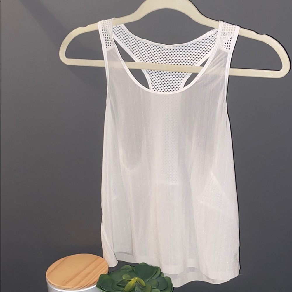 lululemon mesh-back athletic tank top! (white)